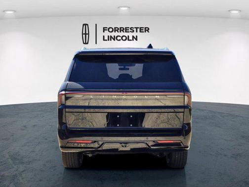 2025 Lincoln Navigator Black Label