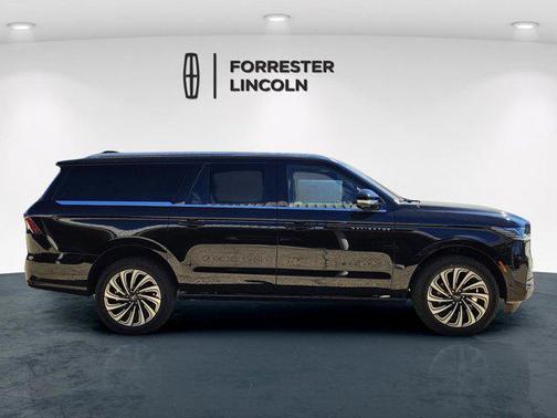 2025 Lincoln Navigator Black Label