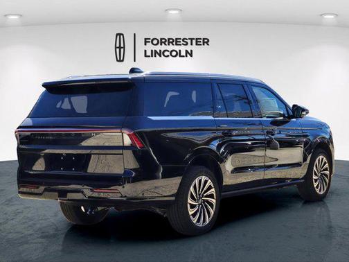 2025 Lincoln Navigator Black Label