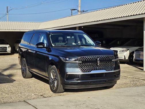 2025 Lincoln Navigator Reserve