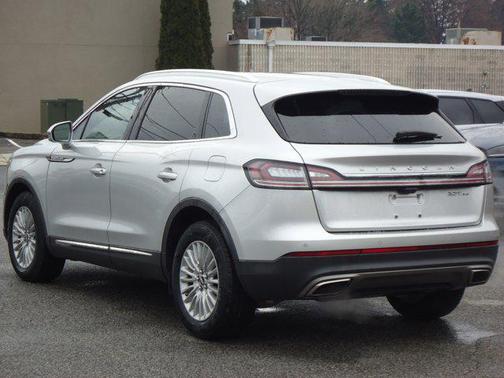 2019 Lincoln Nautilus Standard