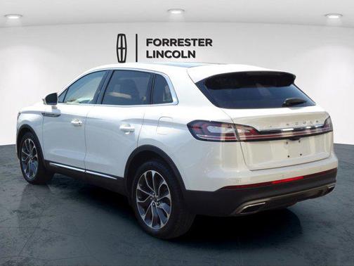 2021 Lincoln Nautilus Reserve