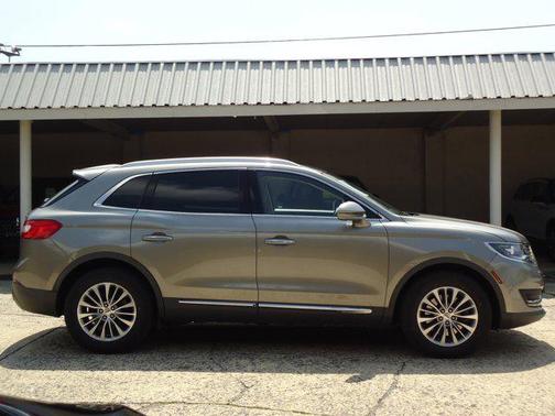 2016 Lincoln MKX Select