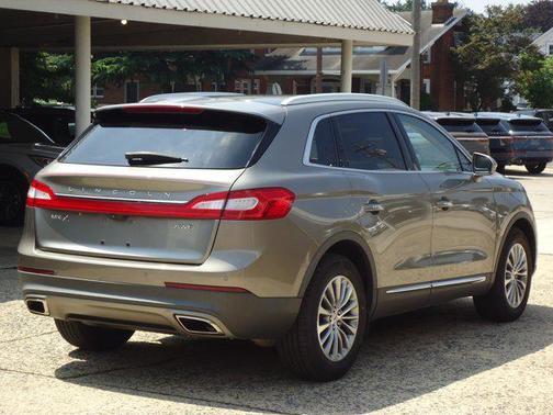 2016 Lincoln MKX Select