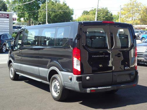 2017 Ford Transit-350 XL