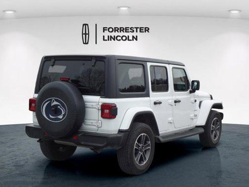 2023 Jeep Wrangler 4-Door Sahara 4x4