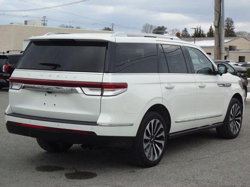 2023 Lincoln Navigator Reserve