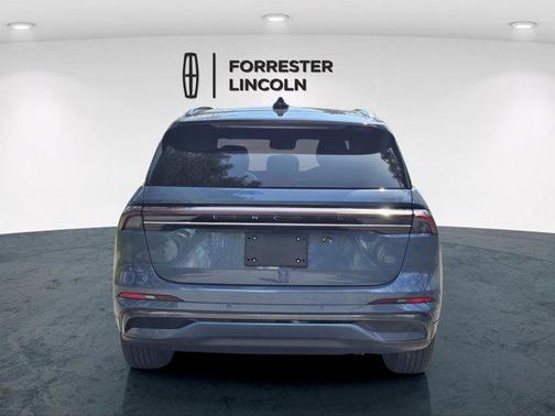 2025 Lincoln Nautilus Reserve