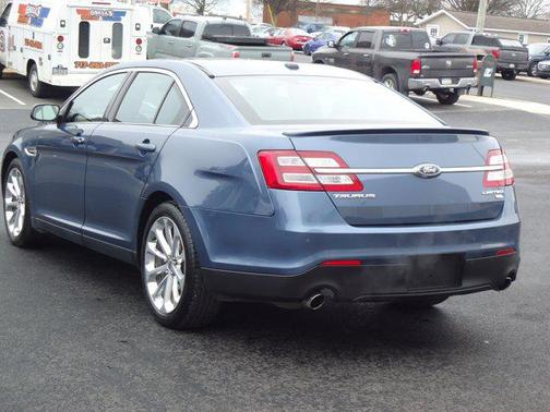 2018 Ford Taurus Limited