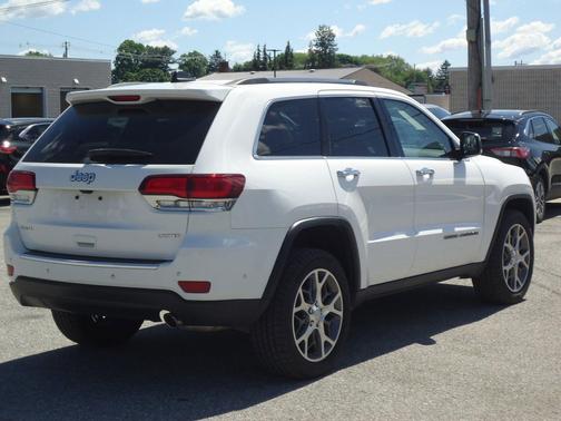 Bright White Clearcoat 2021 Jeep Grand Cherokee Limited