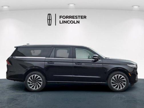 2025 Lincoln Navigator Black Label