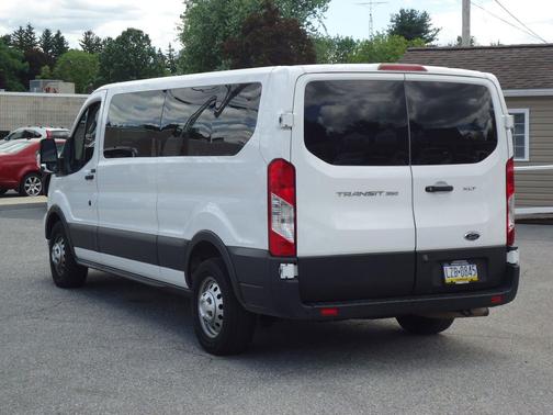 Oxford White 2022 Ford Transit-350 XLT