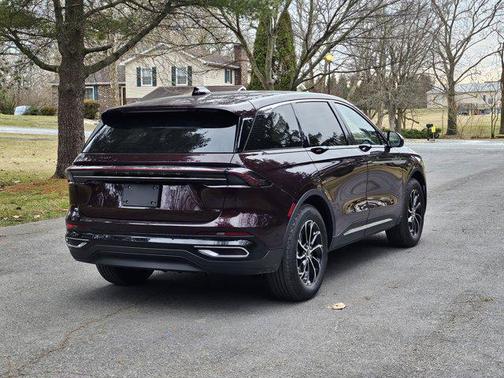 2025 Lincoln Nautilus Premiere