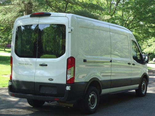 2022 Ford Transit-150 Base