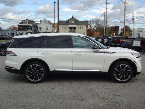 2024 Lincoln Aviator Reserve AWD