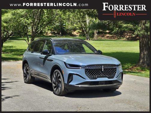 2025 Lincoln Nautilus Reserve