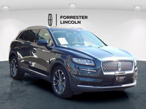 2021 Lincoln Nautilus Reserve