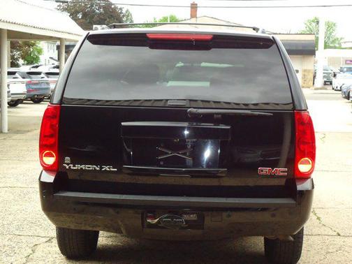 2013 GMC Yukon XL 1500 SLT