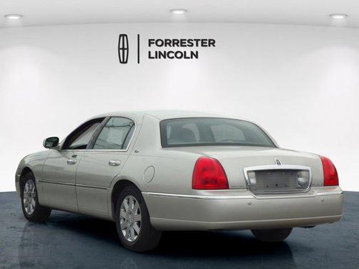 2003 Lincoln Town Car 4dr Sdn Cartier