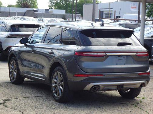 2022 Lincoln Corsair Standard