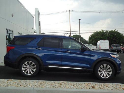 2022 Ford Explorer Limited