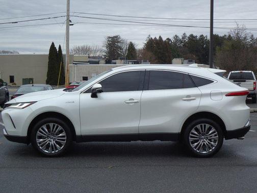 2021 Toyota Venza XLE
