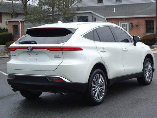 2021 Toyota Venza XLE