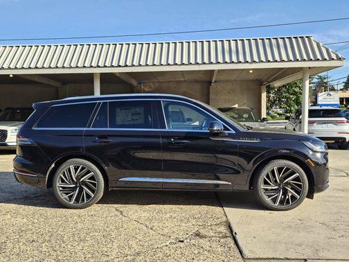 2025 Lincoln Aviator Black Label AWD