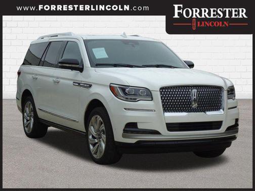 2024 Lincoln Navigator Premiere