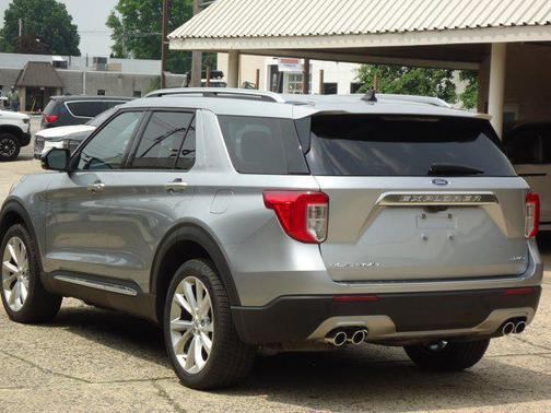 2022 Ford Explorer Platinum