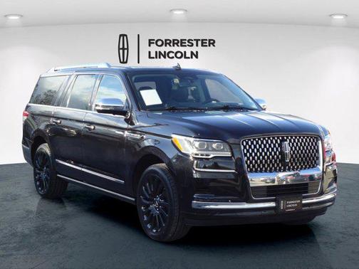 2022 Lincoln Navigator Black Label