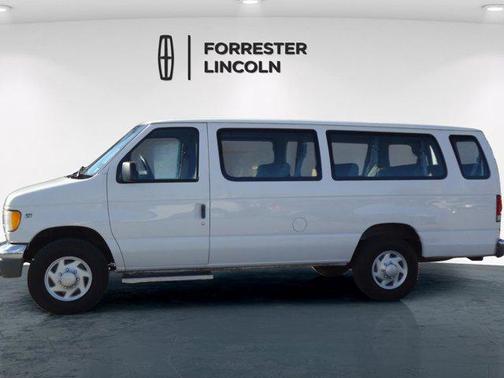 2001 Ford E350 Super Duty XL Wagon