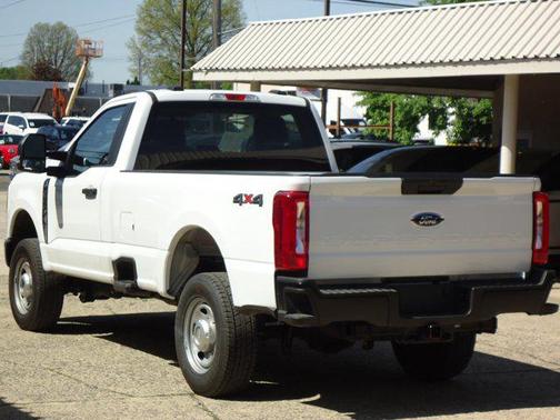 2023 Ford F-350 XL