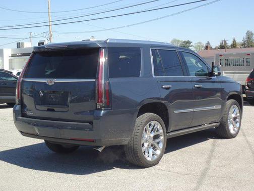 2019 Cadillac Escalade Premium Luxury