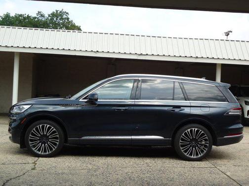 2023 Lincoln Aviator Black Label AWD