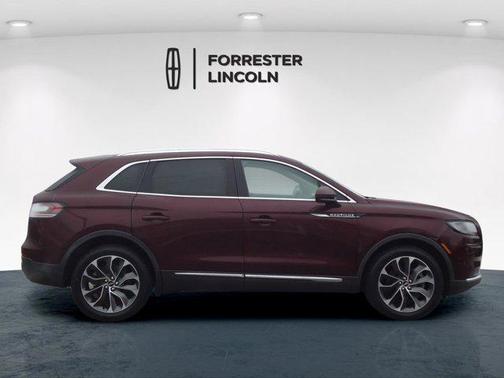 2021 Lincoln Nautilus Reserve