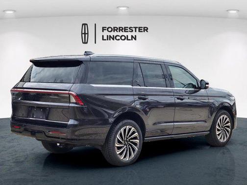 2025 Lincoln Navigator Black Label