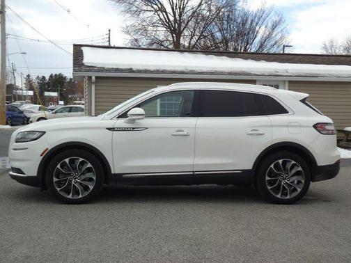 2023 Lincoln Nautilus Reserve