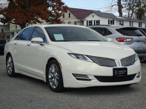 2013 Lincoln MKZ Base