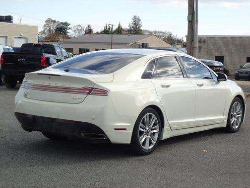 2013 Lincoln MKZ Base