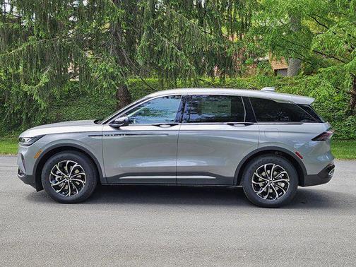 2025 Lincoln Nautilus Premiere