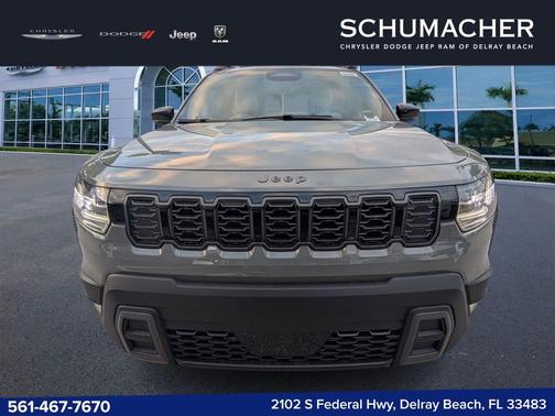 Sting Gray Clearcoat 2026 Jeep Cherokee LAREDO/LIMITED