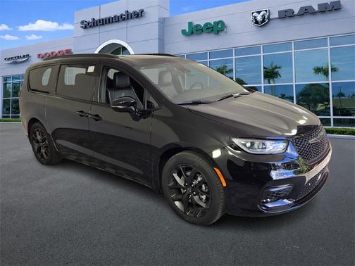 2026 Chrysler Pacifica Limited