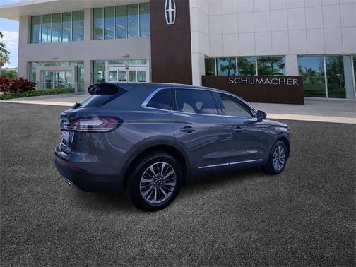 2023 Lincoln Nautilus Standard