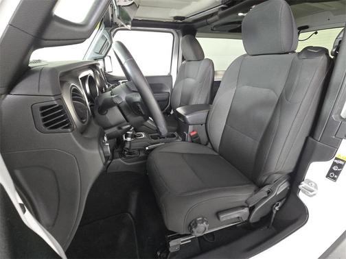 2020 Jeep Wrangler Sport