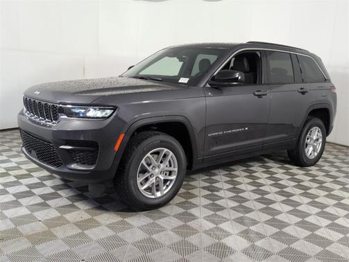 2025 Jeep Grand Cherokee Laredo X