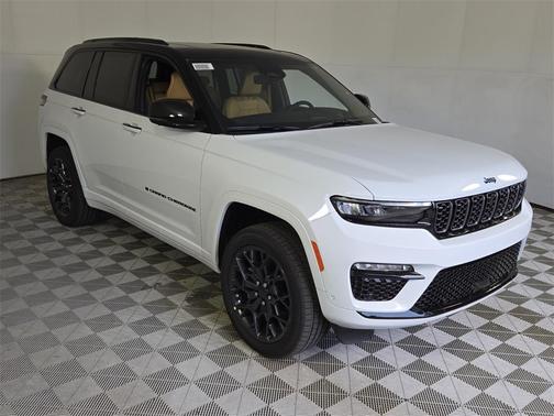 2025 Jeep Grand Cherokee 4xe Summit