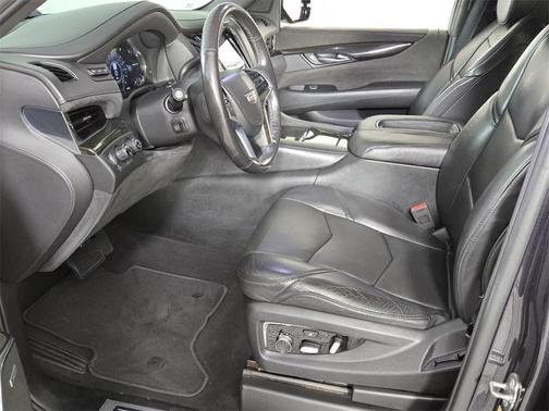 2018 Cadillac Escalade Platinum
