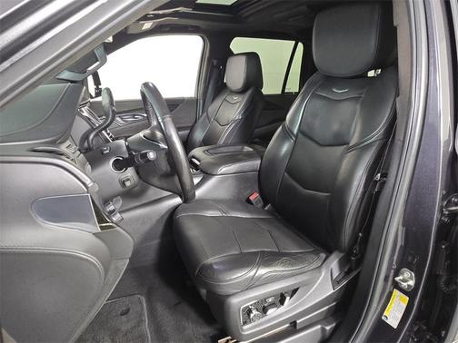 2018 Cadillac Escalade Platinum