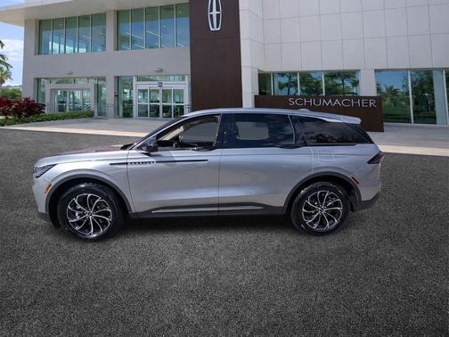 2025 Lincoln Nautilus Premiere